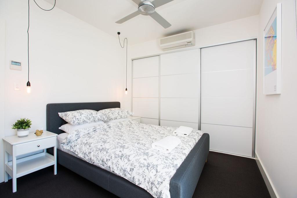 Magnificent Apartment + Free Car Park Near Cbd 애들레이드 외부 사진