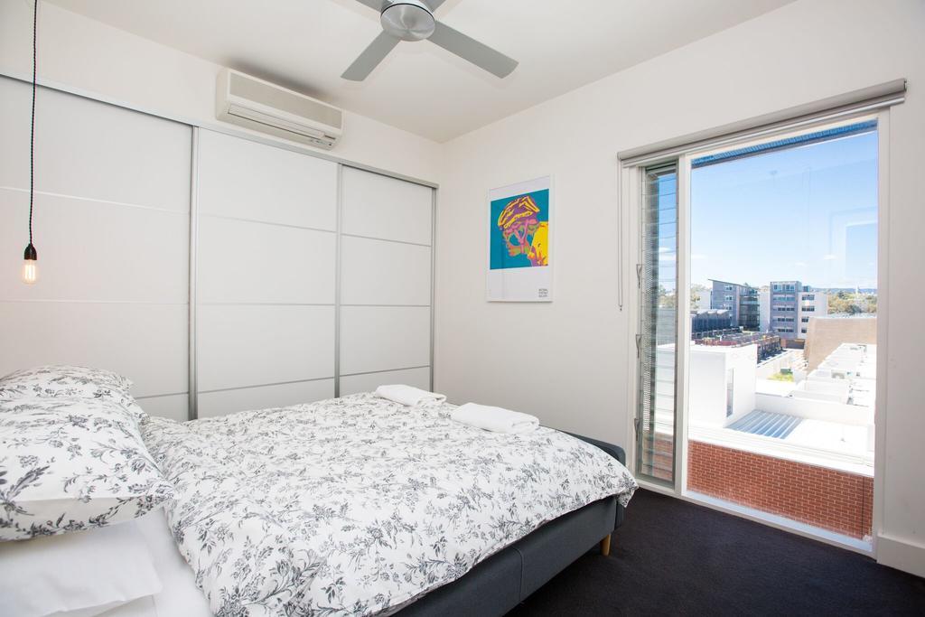 Magnificent Apartment + Free Car Park Near Cbd 애들레이드 외부 사진